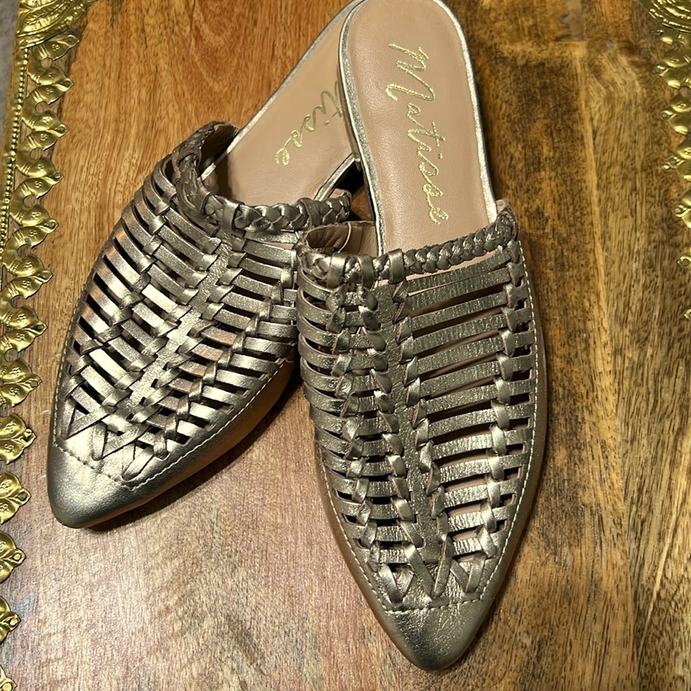 ☀️☀️☀️ MATISSE “SOLSTICE” MULE NWOT SIZE 6 ☀️☀️☀️